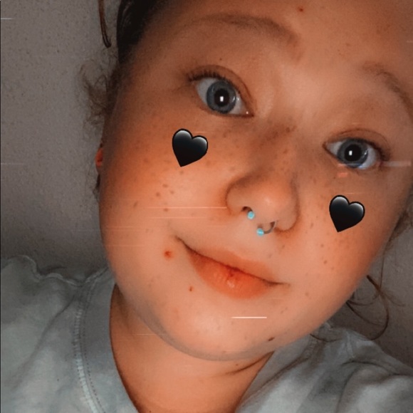 Meet your Posher, Gracie - Picture 1 of 1